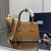 프라다 갤러리아 스몰 사피아노 레더 토트백1BA896-2846
