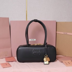 미우미우 가죽 보 백  5BB173-2993