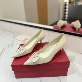 발렌티노 V로고 슬링백 힐 펌프스-3768